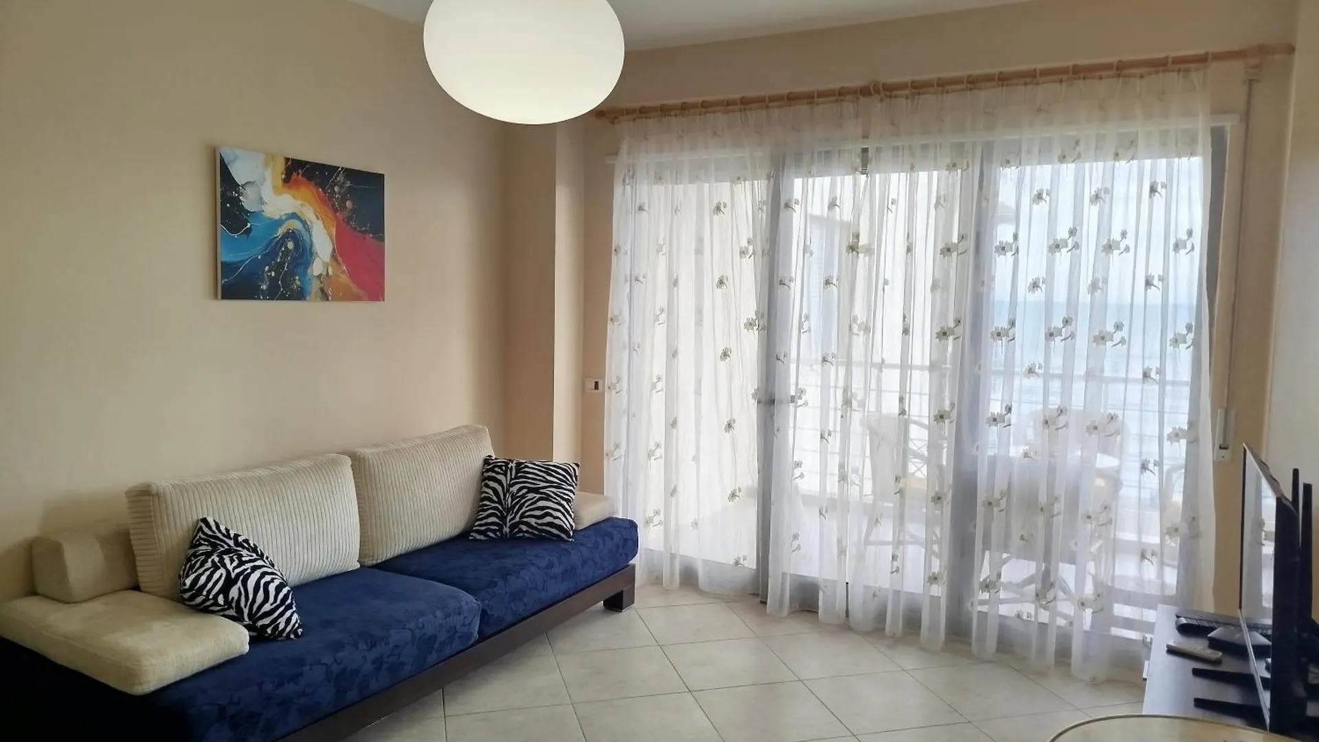 Sea View Comfy Apartment Durrës