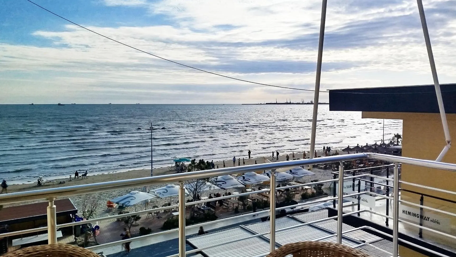 Sea View Comfy Apartment Durrës
